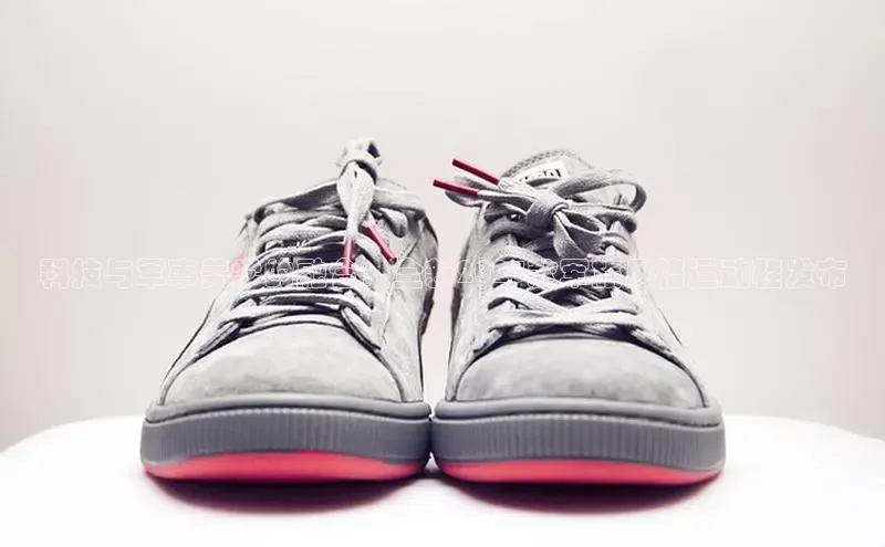 科技与军事美学的融合：全新2025款军旅风格运动鞋发布